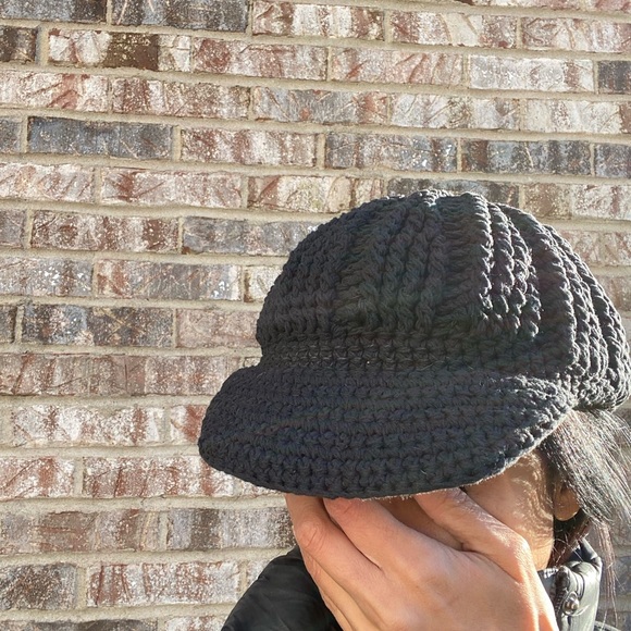 Black knitted thick woven knit hat winter - Picture 3 of 14